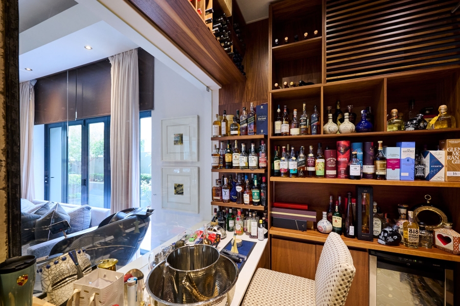 3 Bedroom Property for Sale in Waterfall Country Village Gauteng