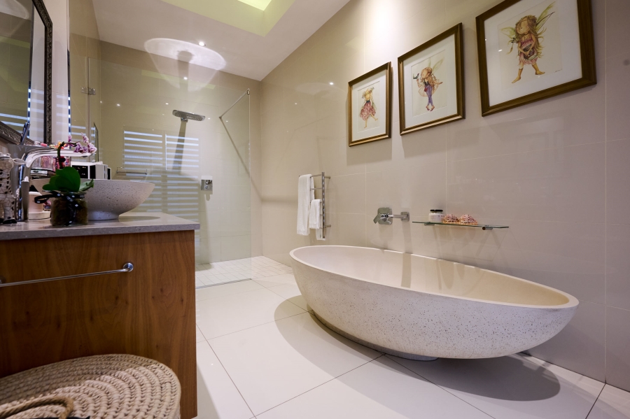 3 Bedroom Property for Sale in Waterfall Country Village Gauteng