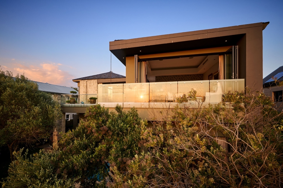 3 Bedroom Property for Sale in Waterfall Country Village Gauteng