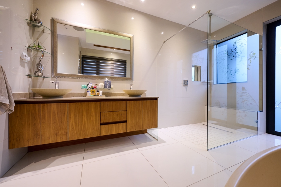 3 Bedroom Property for Sale in Waterfall Country Village Gauteng