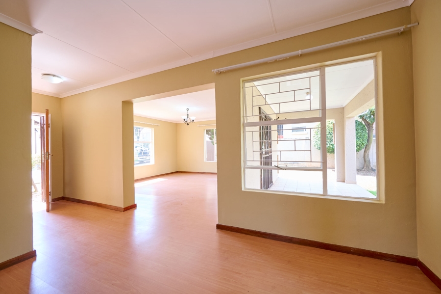 3 Bedroom Property for Sale in Halfway Gardens Gauteng
