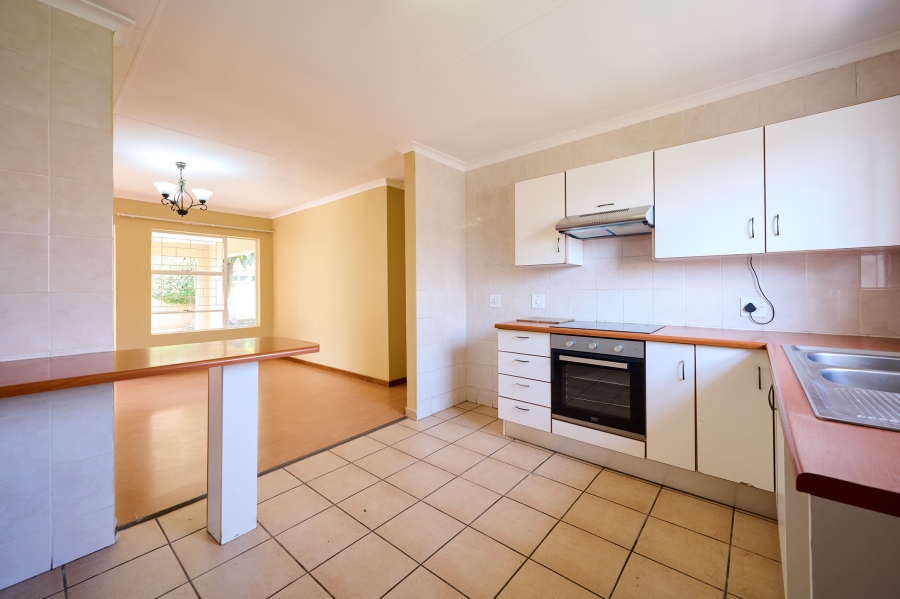 3 Bedroom Property for Sale in Halfway Gardens Gauteng