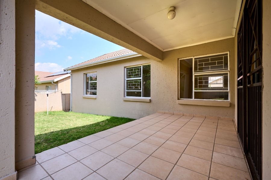 3 Bedroom Property for Sale in Halfway Gardens Gauteng