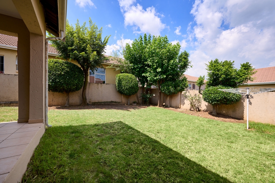 3 Bedroom Property for Sale in Halfway Gardens Gauteng