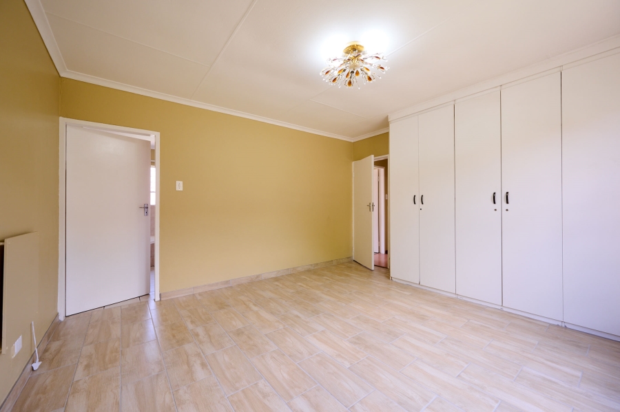 3 Bedroom Property for Sale in Halfway Gardens Gauteng