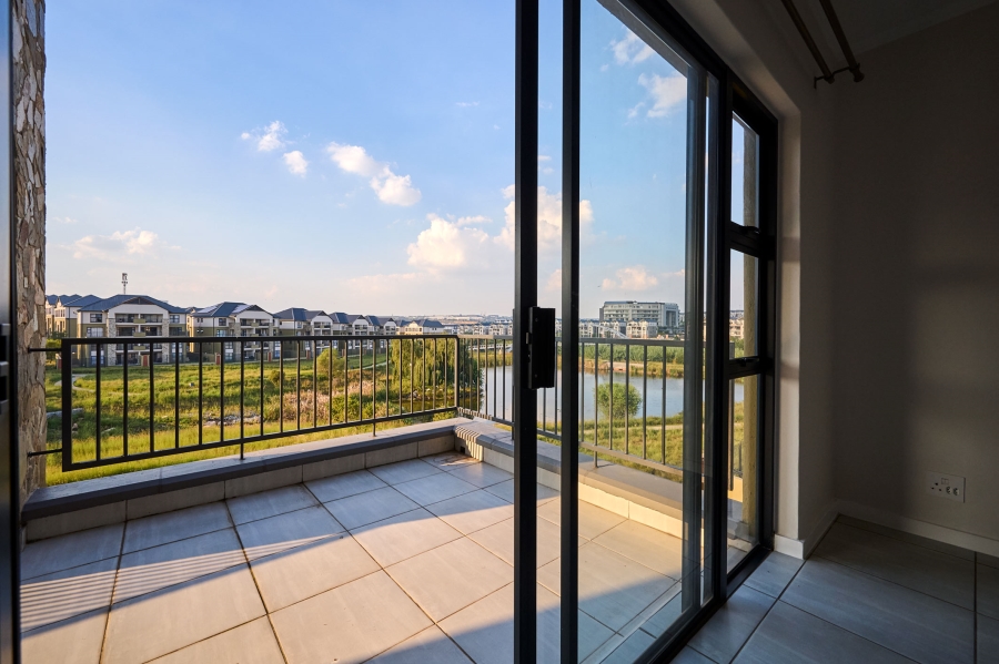 2 Bedroom Property for Sale in Waterfall Gauteng