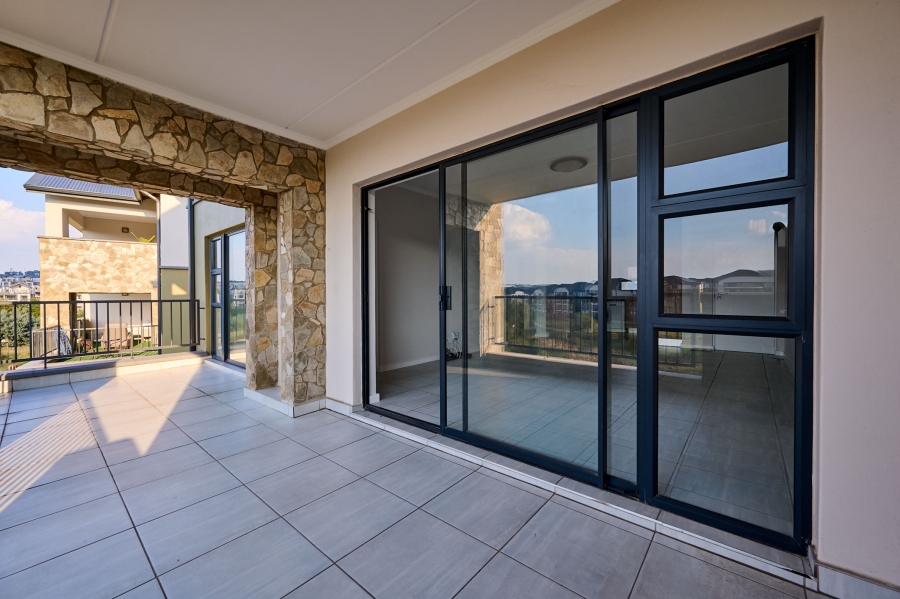 2 Bedroom Property for Sale in Waterfall Gauteng