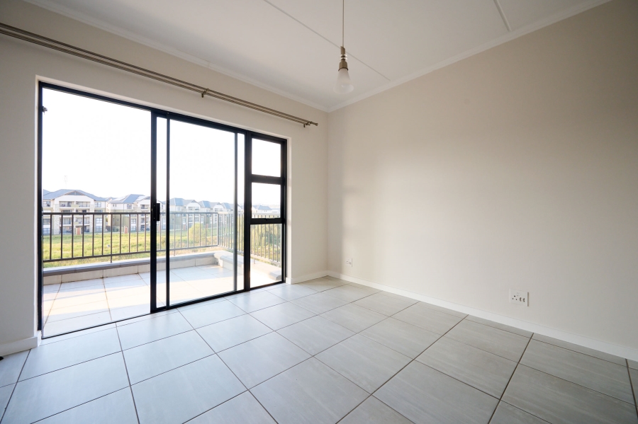 2 Bedroom Property for Sale in Waterfall Gauteng
