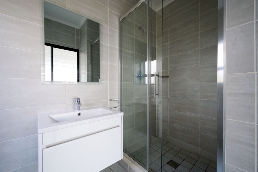 2 Bedroom Property for Sale in Waterfall Gauteng