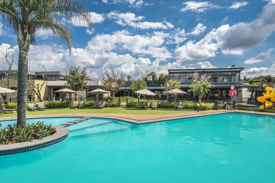 2 Bedroom Property for Sale in Waterfall Gauteng