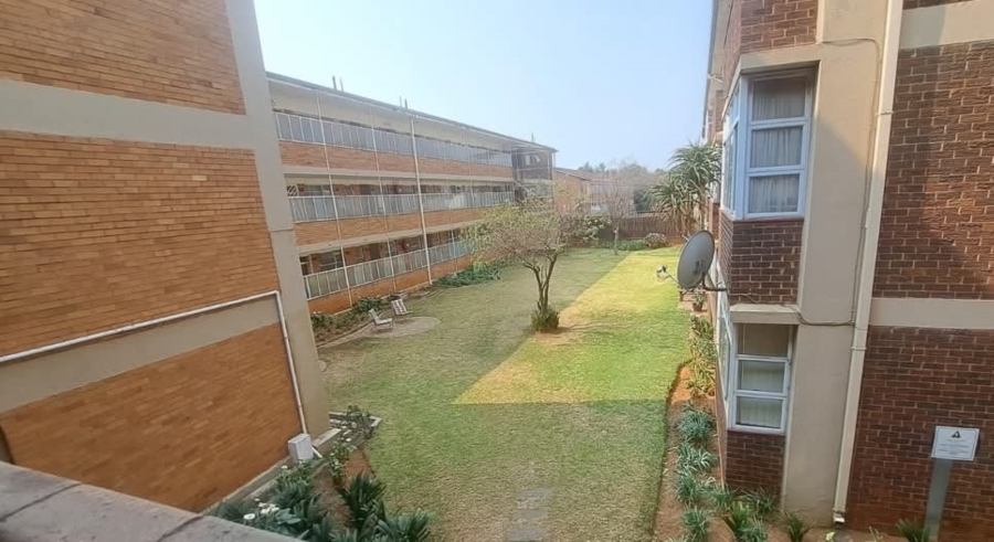 2 Bedroom Property for Sale in Denlee Gauteng