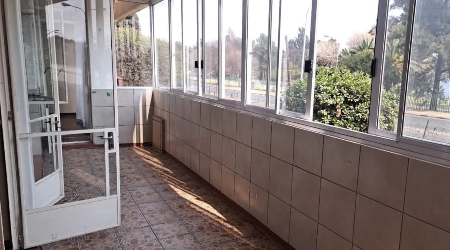 2 Bedroom Property for Sale in Denlee Gauteng