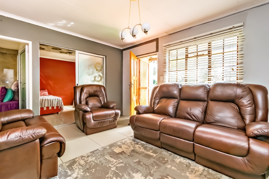 2 Bedroom Property for Sale in Roodepoort West Gauteng