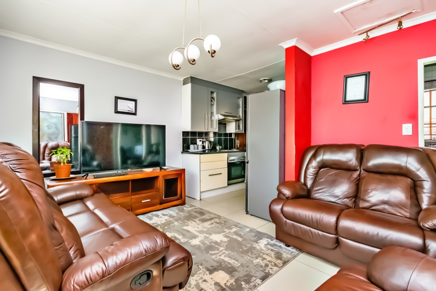 2 Bedroom Property for Sale in Roodepoort West Gauteng