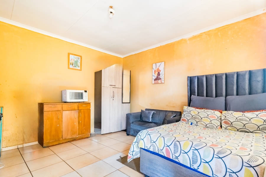 3 Bedroom Property for Sale in Protea Glen Gauteng