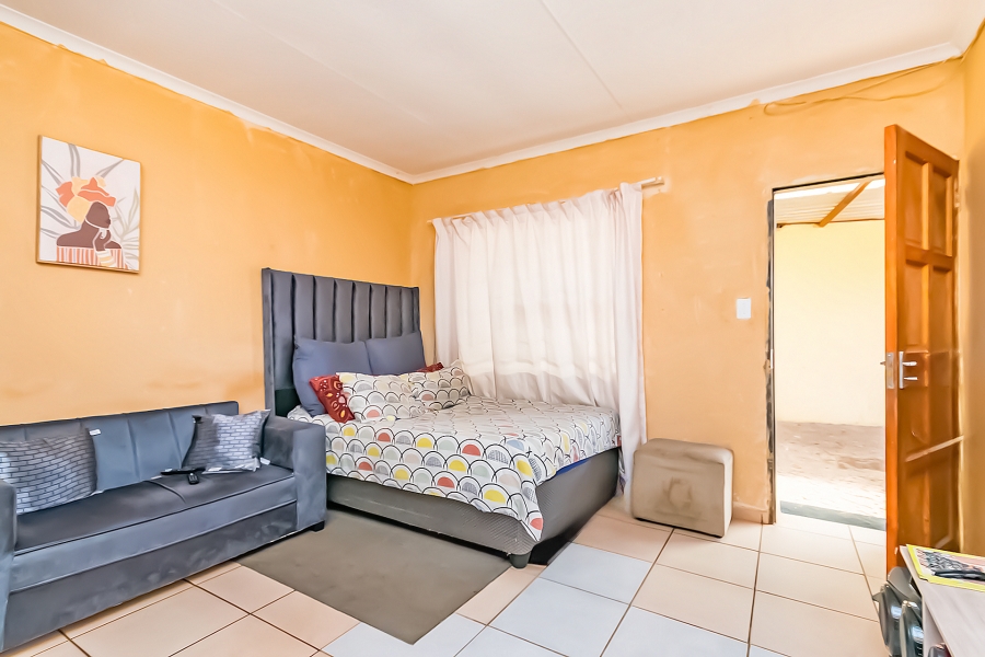 3 Bedroom Property for Sale in Protea Glen Gauteng