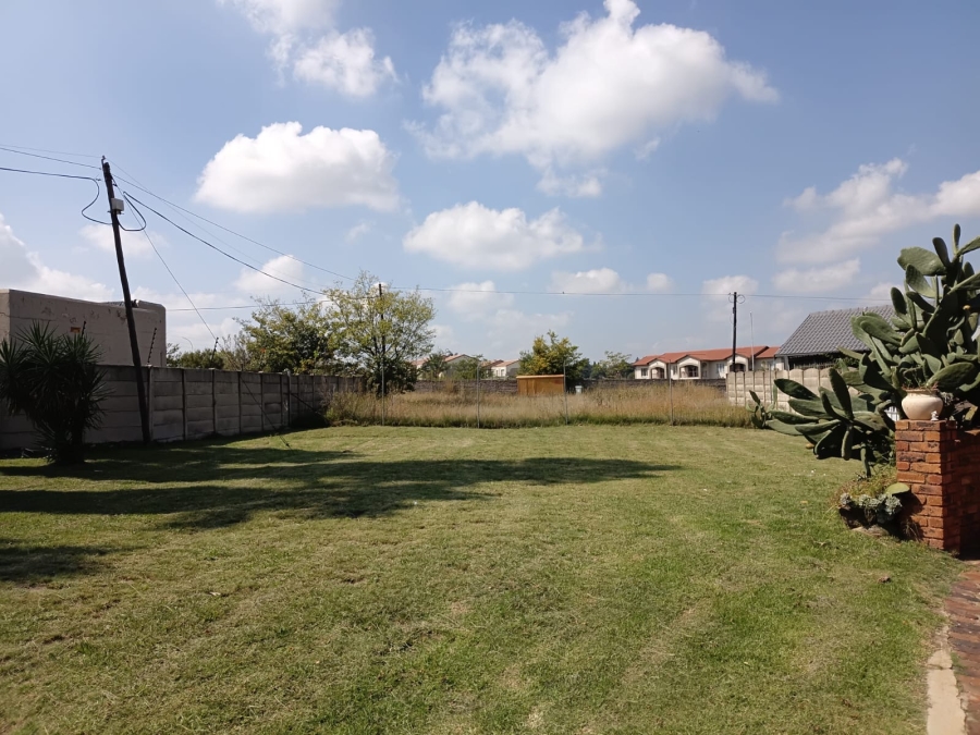 3 Bedroom Property for Sale in Dalpark Ext 1 Gauteng