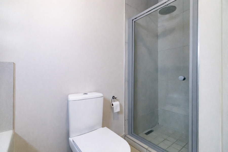 2 Bedroom Property for Sale in Erand Gardens Gauteng