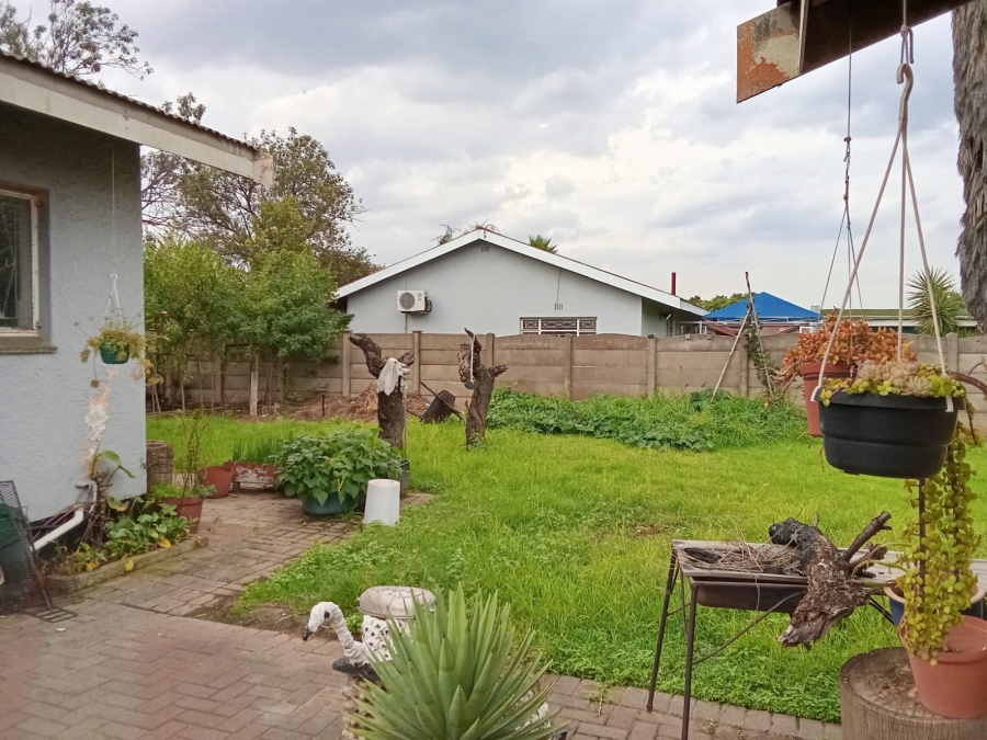 4 Bedroom Property for Sale in Vanderbijlpark SE 1 Gauteng
