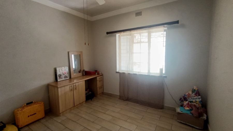 4 Bedroom Property for Sale in Queenswood Gauteng