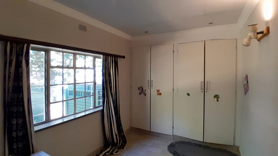 4 Bedroom Property for Sale in Queenswood Gauteng