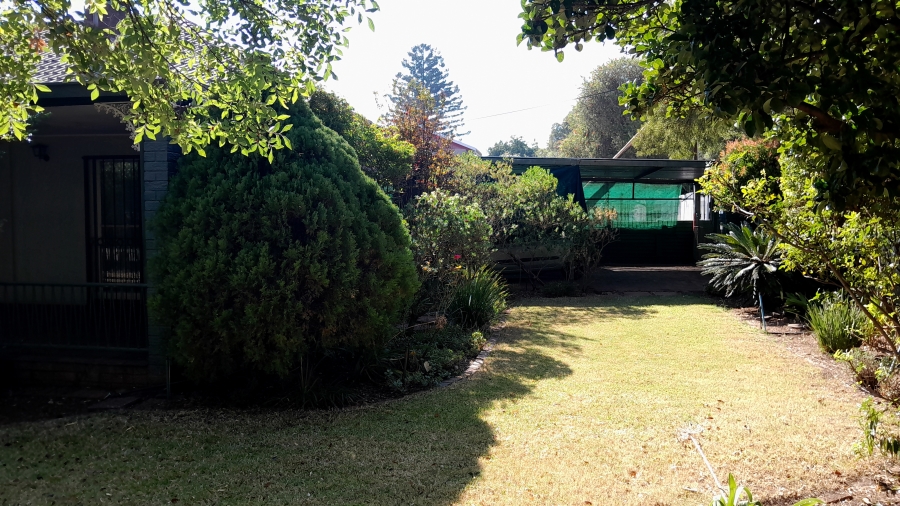 4 Bedroom Property for Sale in Queenswood Gauteng
