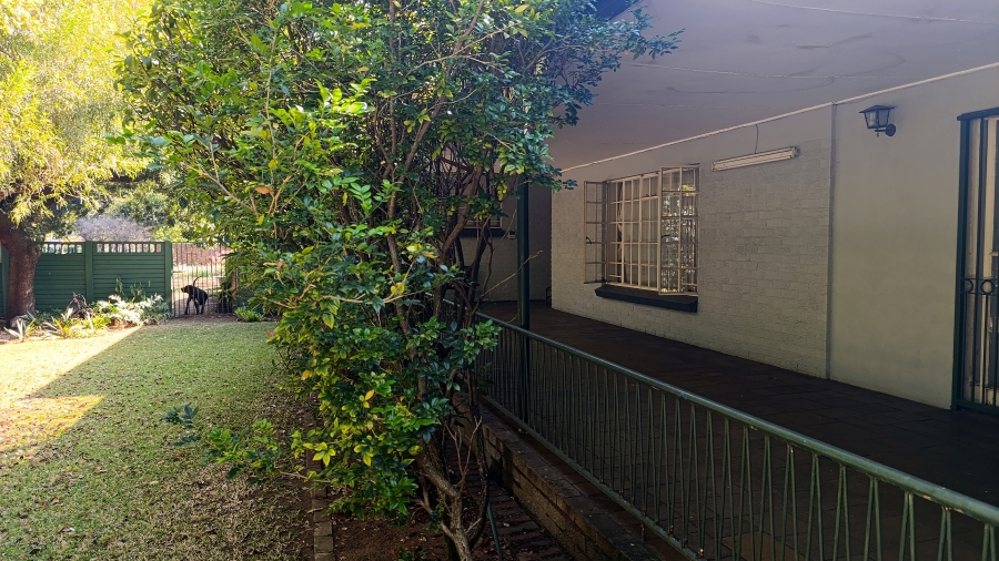 4 Bedroom Property for Sale in Queenswood Gauteng