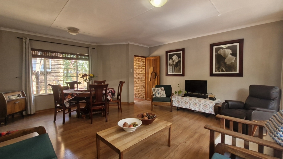 3 Bedroom Property for Sale in Clubview Gauteng