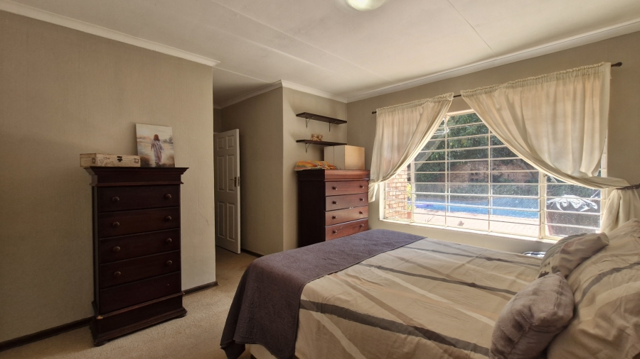 3 Bedroom Property for Sale in Clubview Gauteng