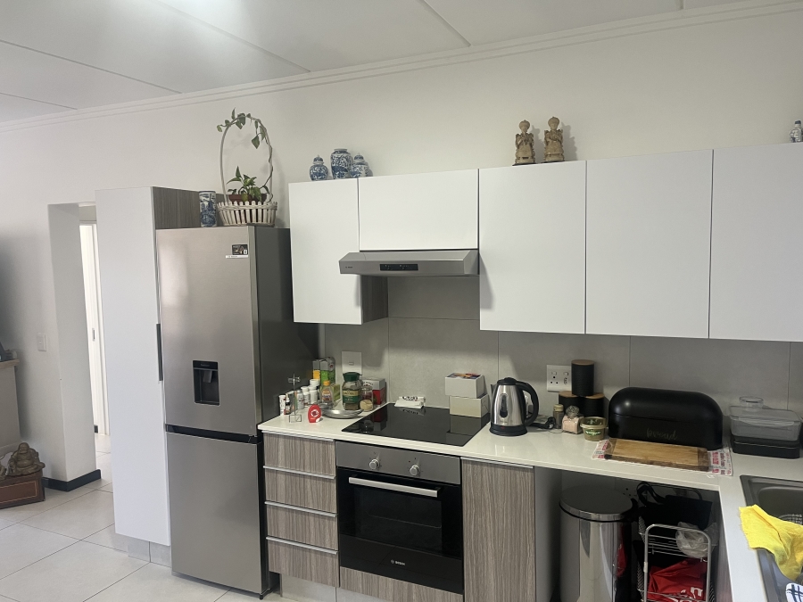 To Let 2 Bedroom Property for Rent in Craigavon Gauteng