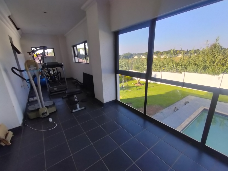 7 Bedroom Property for Sale in Ninapark Gauteng