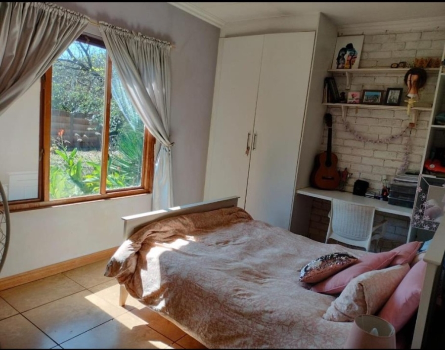 6 Bedroom Property for Sale in Onderstepoort Gauteng