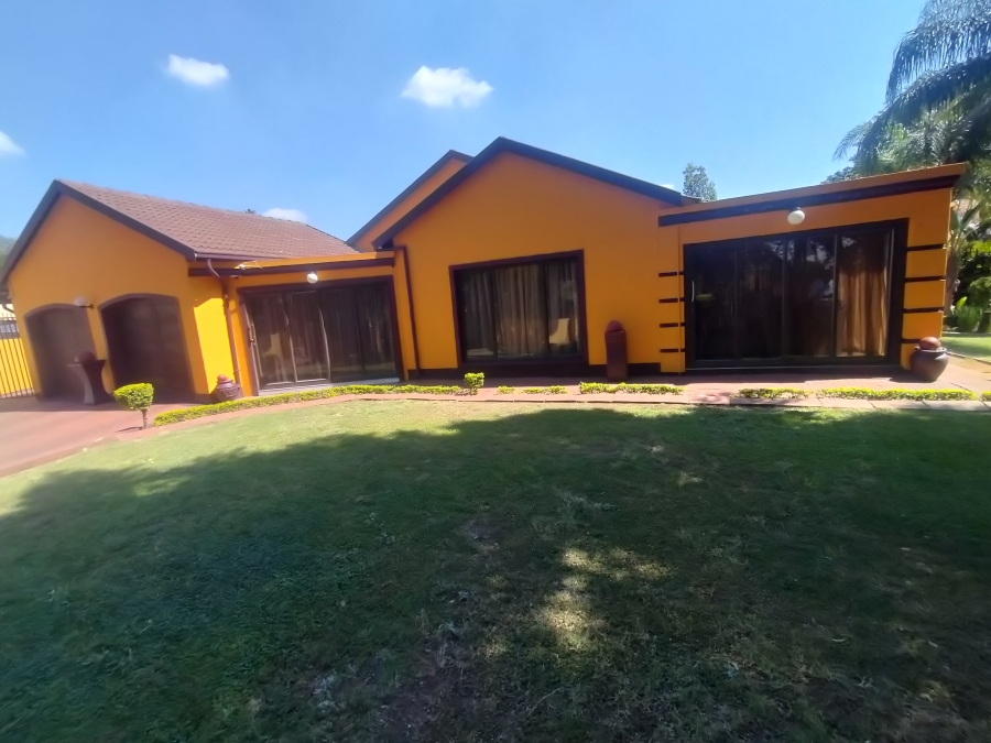 5 Bedroom Property for Sale in Amandasig Gauteng