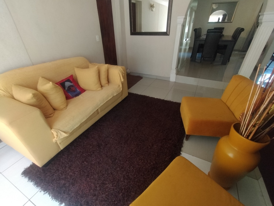 5 Bedroom Property for Sale in Amandasig Gauteng