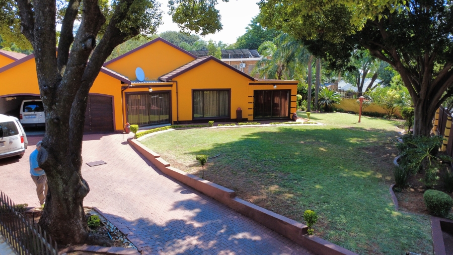 5 Bedroom Property for Sale in Amandasig Gauteng