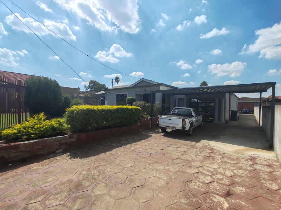 3 Bedroom Property for Sale in Danville Gauteng