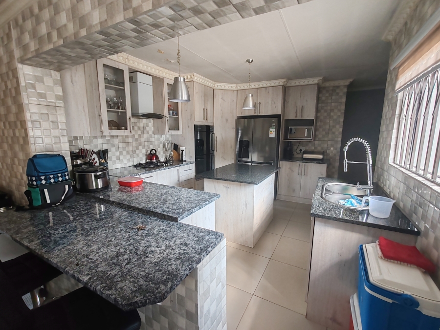 3 Bedroom Property for Sale in Danville Gauteng