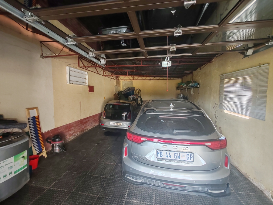 3 Bedroom Property for Sale in Danville Gauteng