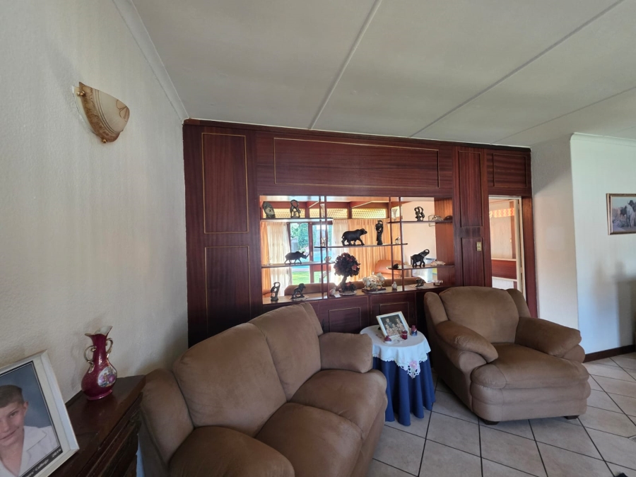 To Let 3 Bedroom Property for Rent in Jansenpark Gauteng