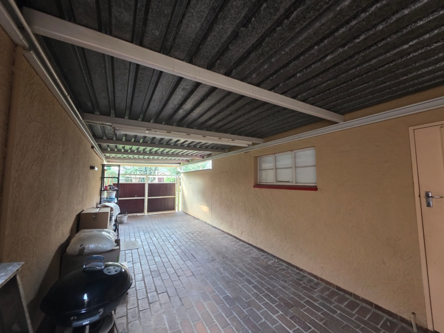 To Let 3 Bedroom Property for Rent in Jansenpark Gauteng
