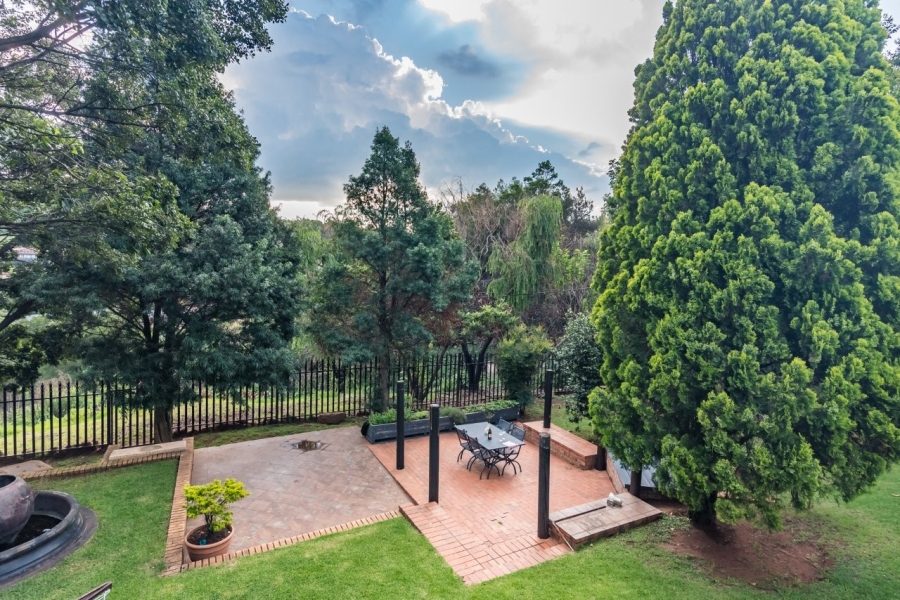 To Let 3 Bedroom Property for Rent in Kenmare Gauteng