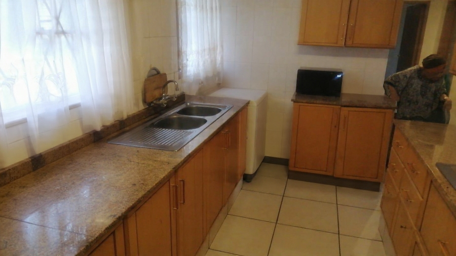 2 Bedroom Property for Sale in Lotus Gardens Gauteng