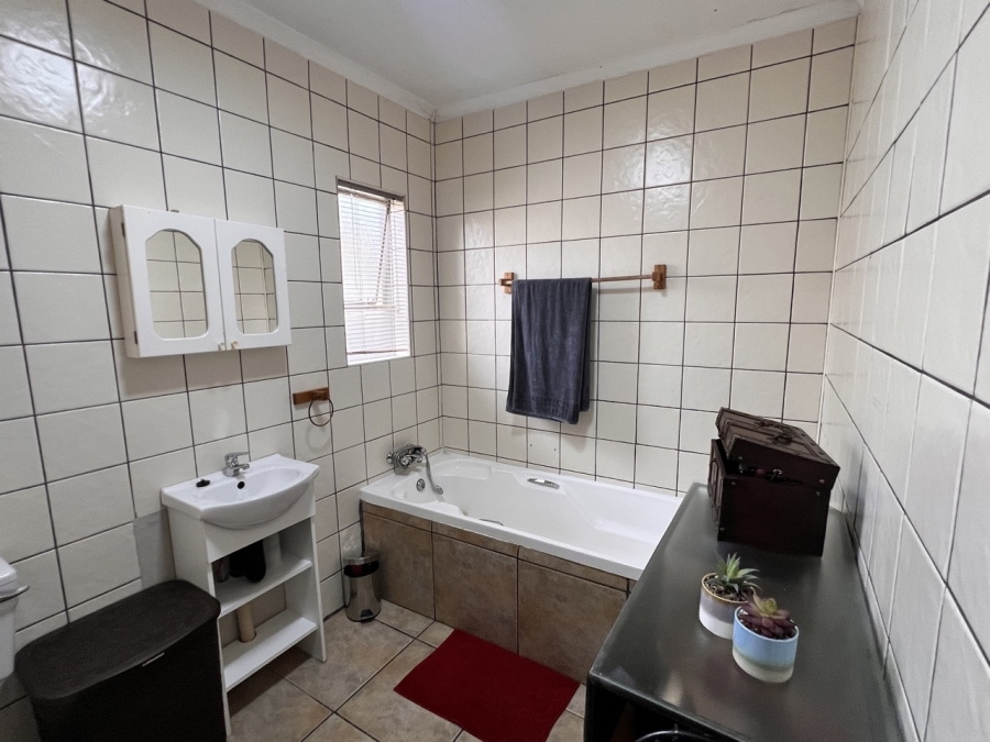 4 Bedroom Property for Sale in Vanderbijlpark SE Gauteng