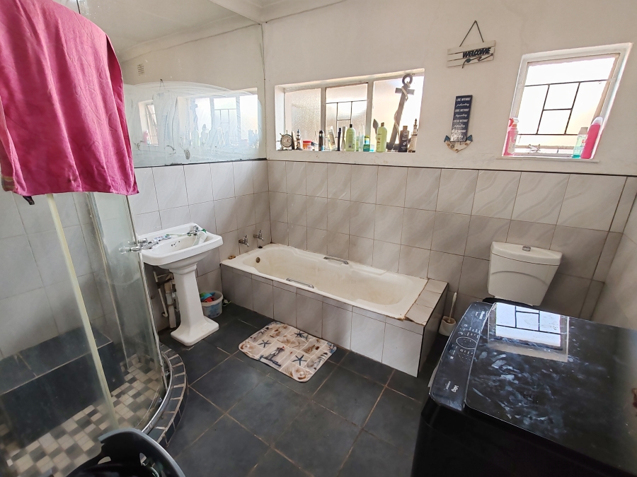 3 Bedroom Property for Sale in Villieria Gauteng