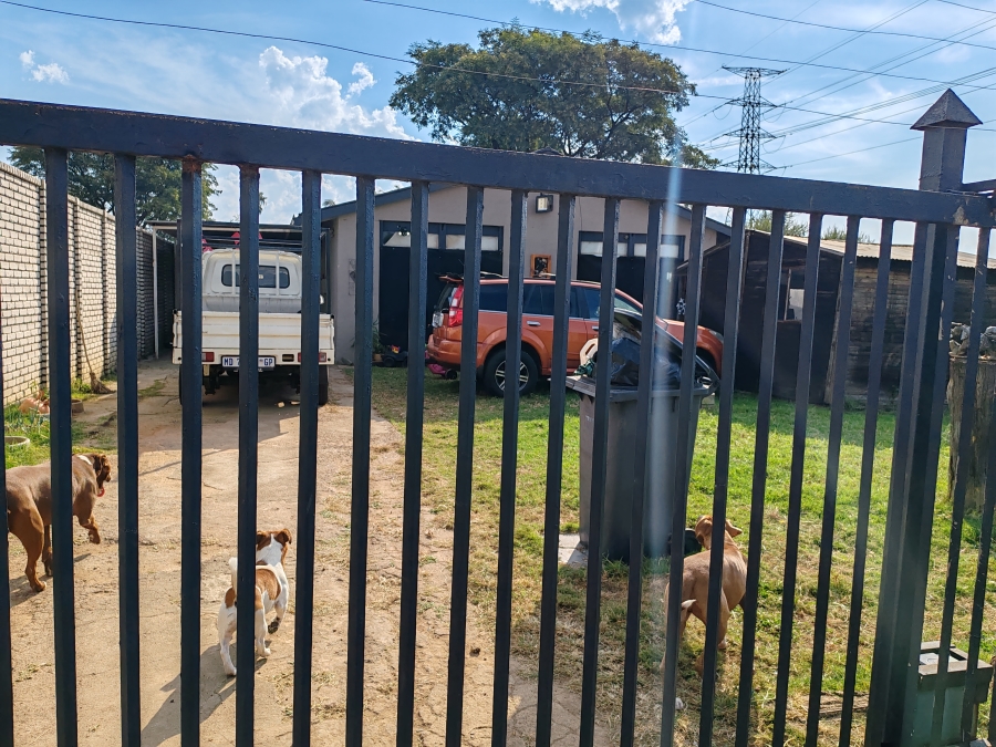 3 Bedroom Property for Sale in Villieria Gauteng