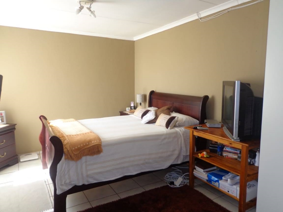 4 Bedroom Property for Sale in The Orchards Gauteng