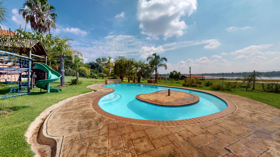 11 Bedroom Property for Sale in Rynfield Gauteng