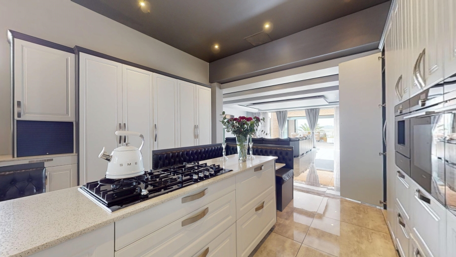 11 Bedroom Property for Sale in Rynfield Gauteng