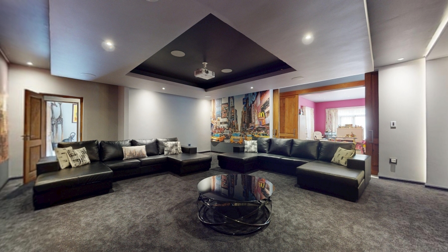 11 Bedroom Property for Sale in Rynfield Gauteng