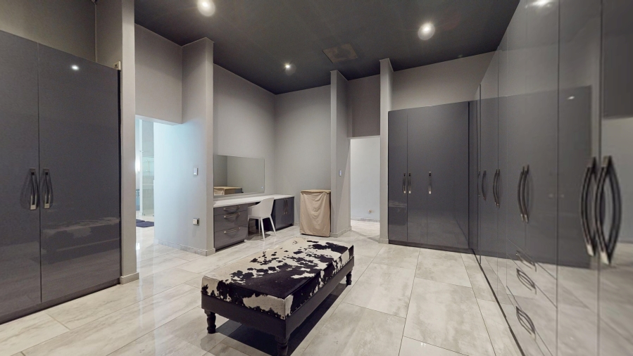 11 Bedroom Property for Sale in Rynfield Gauteng